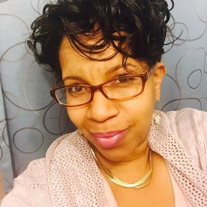 Meet your Posher, Katrina